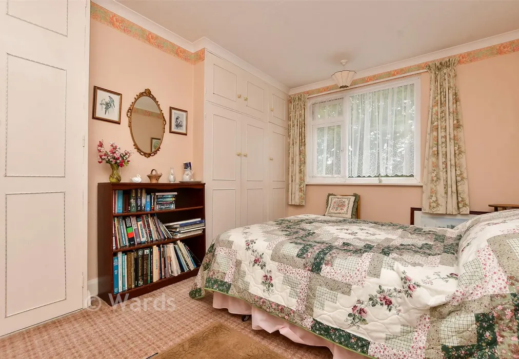 Bedroom 2 - Rosebery Avenue, Ramsgate, Kent - Wards of Kent