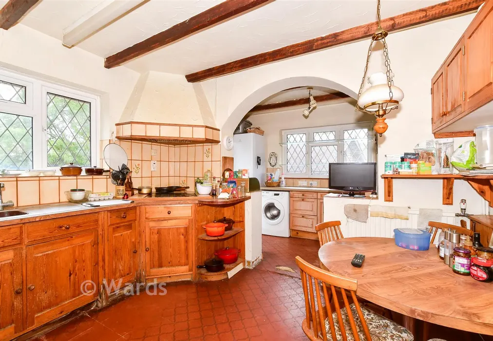 Kitchen - Rock Hill Road, Egerton, Ashford, Kent - Wards of Kent