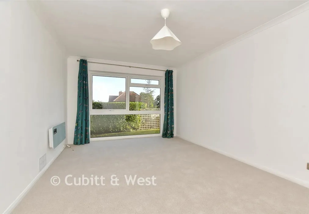 Lounge - Carshalton Road, Sutton, Surrey - Wards of Kent