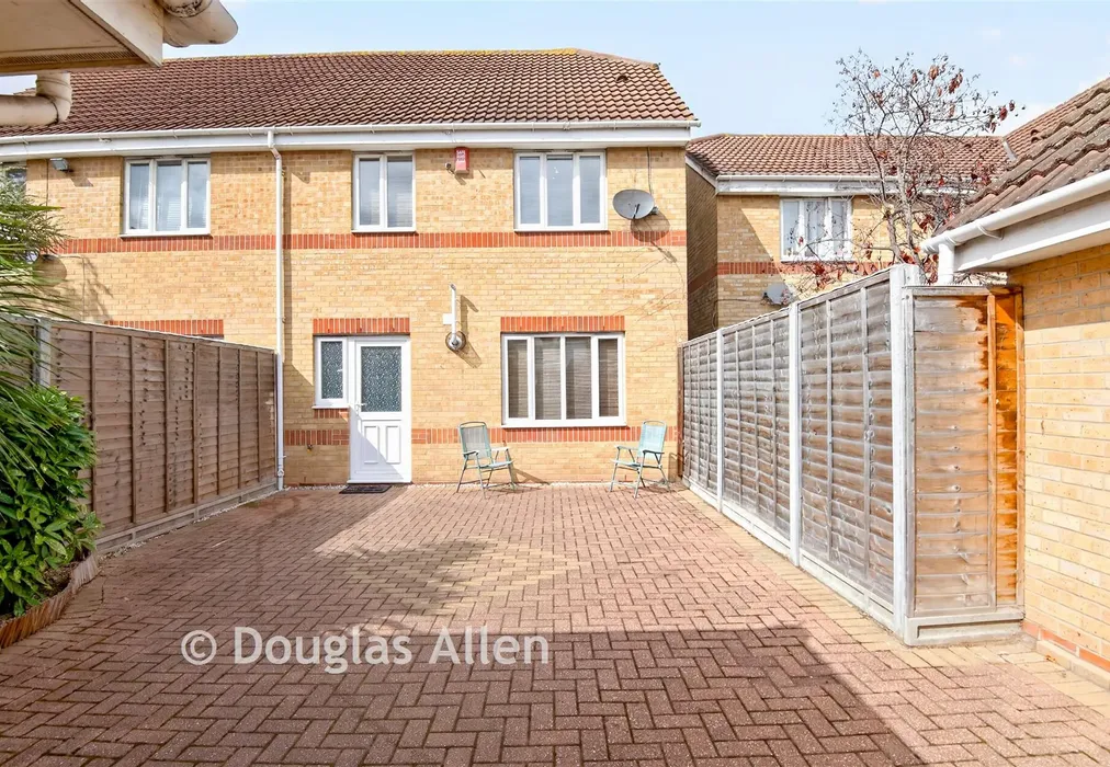 Rear Elevation - Barley Lane, Romford, Essex - Wards of Kent
