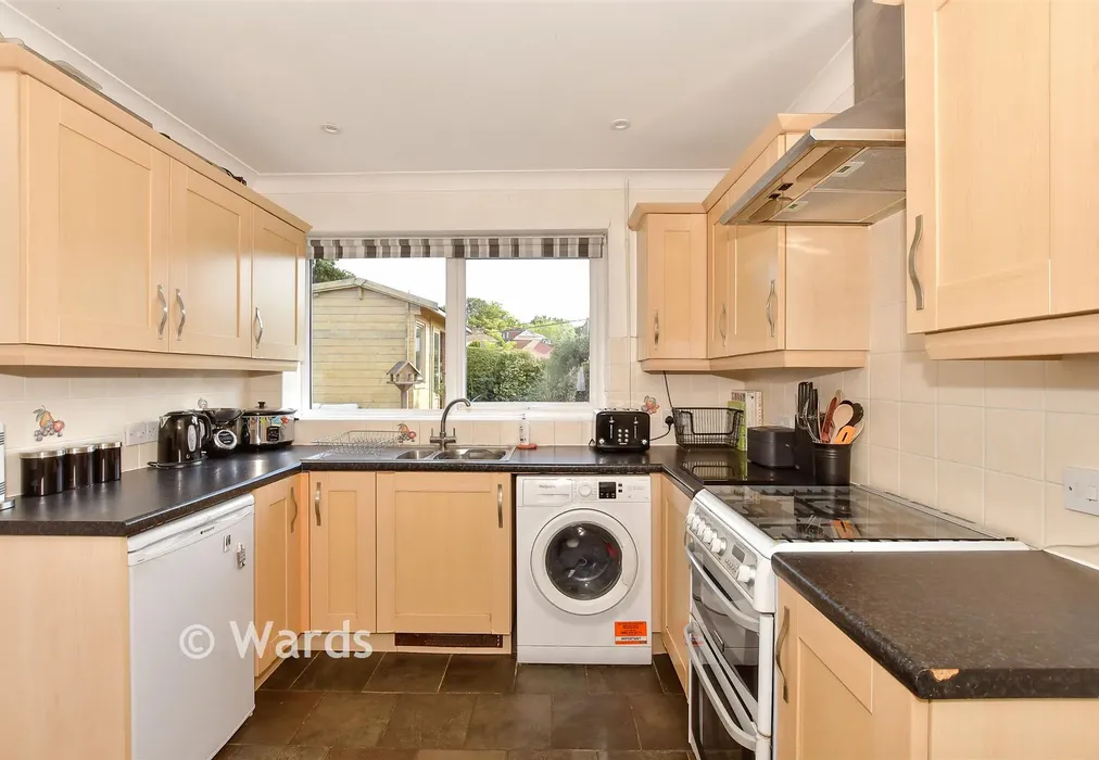 Kitchen - Ashendene Grove, Sturry, Canterbury, Kent - Wards of Kent