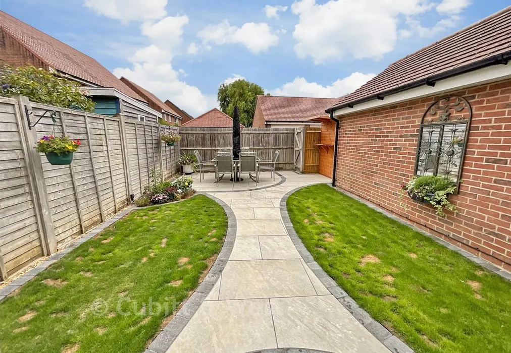 Rear Garden - Benjamin Gray Drive, Littlehampton, West Sussex - Wards of Kent