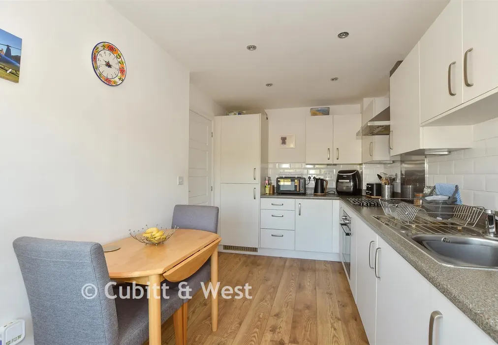 Kitchen - Benjamin Gray Drive, Littlehampton, West Sussex - Wards of Kent
