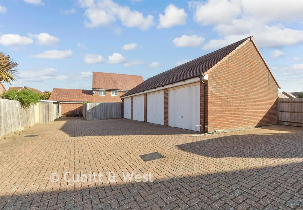 Garage - Benjamin Gray Drive, Littlehampton, West Sussex - Wards of Kent