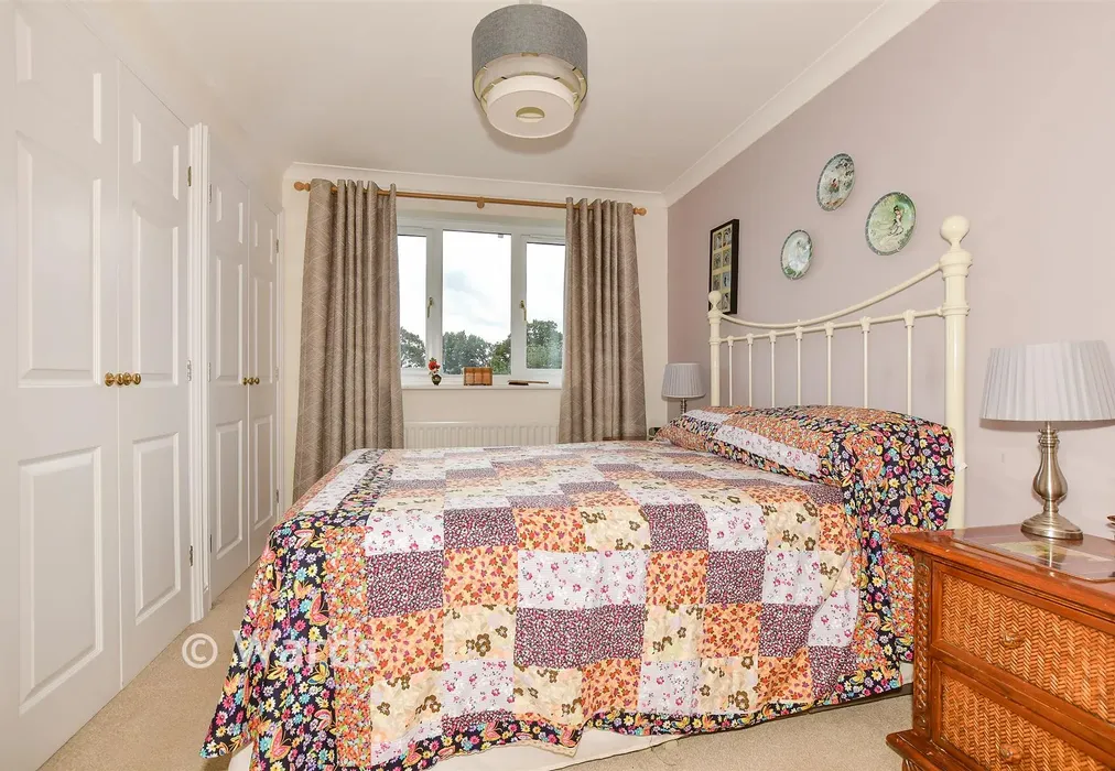 Bedroom 1 - Cherry Orchard, Old Wives Lees, Kent - Wards of Kent