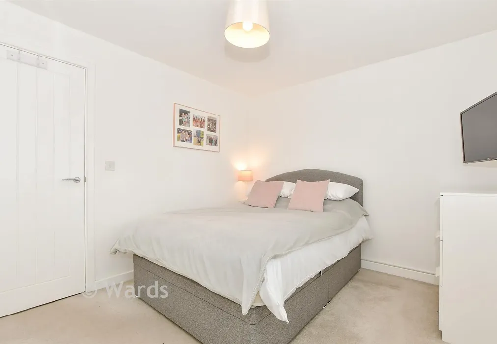 Bedroom 2 - Caldecott Road, Maidstone, Kent - Wards of Kent
