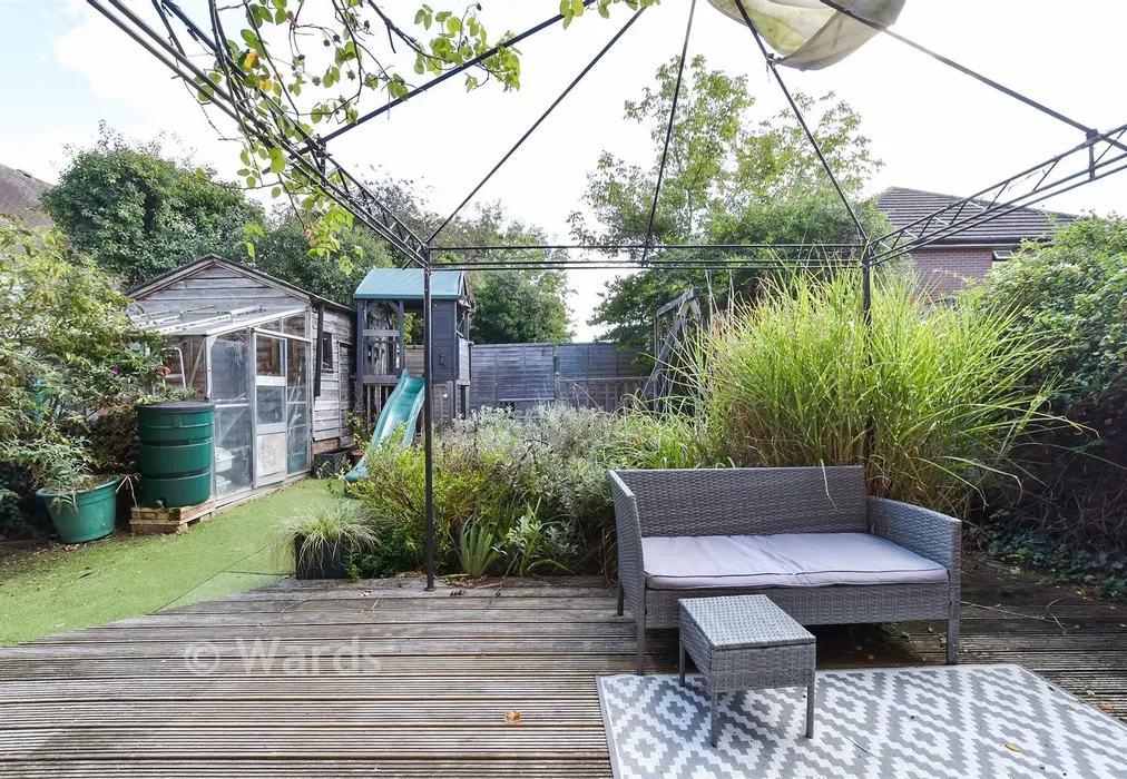 Rear Garden - Hale Court, East Peckham, Tonbridge, Kent - Wards of Kent