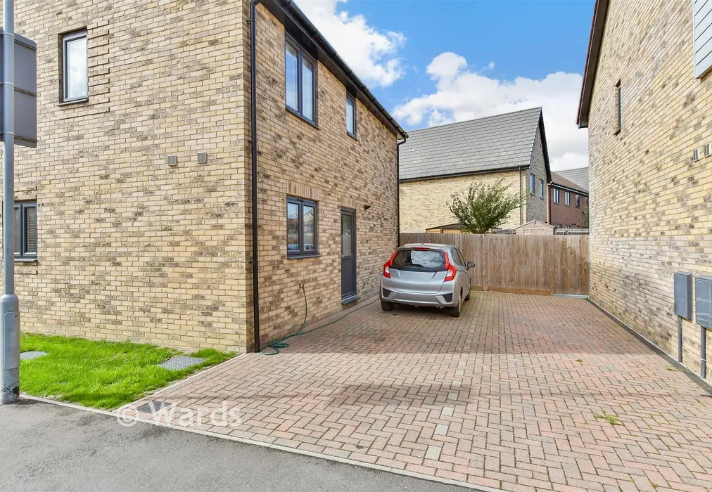 Driveway/Parking - Bethell Road, Faversham, Kent - Wards of Kent