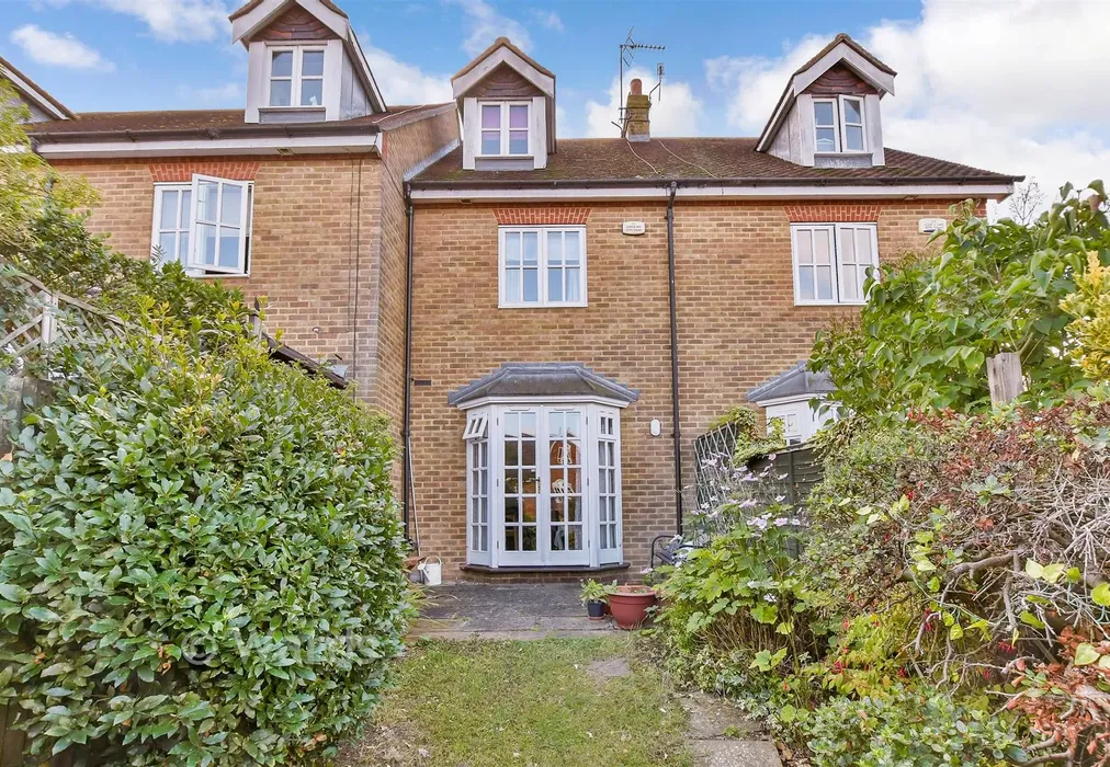 Rear Elevation - Fielding Street, Faversham, Kent - Wards of Kent