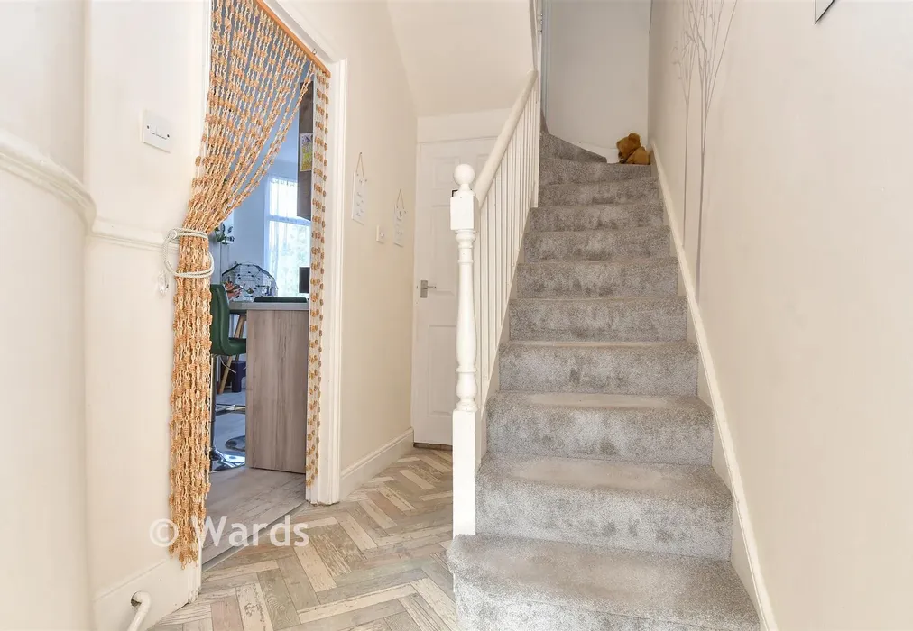 Entrance Hall - Clarendon Road, Dover, Kent - Wards of Kent