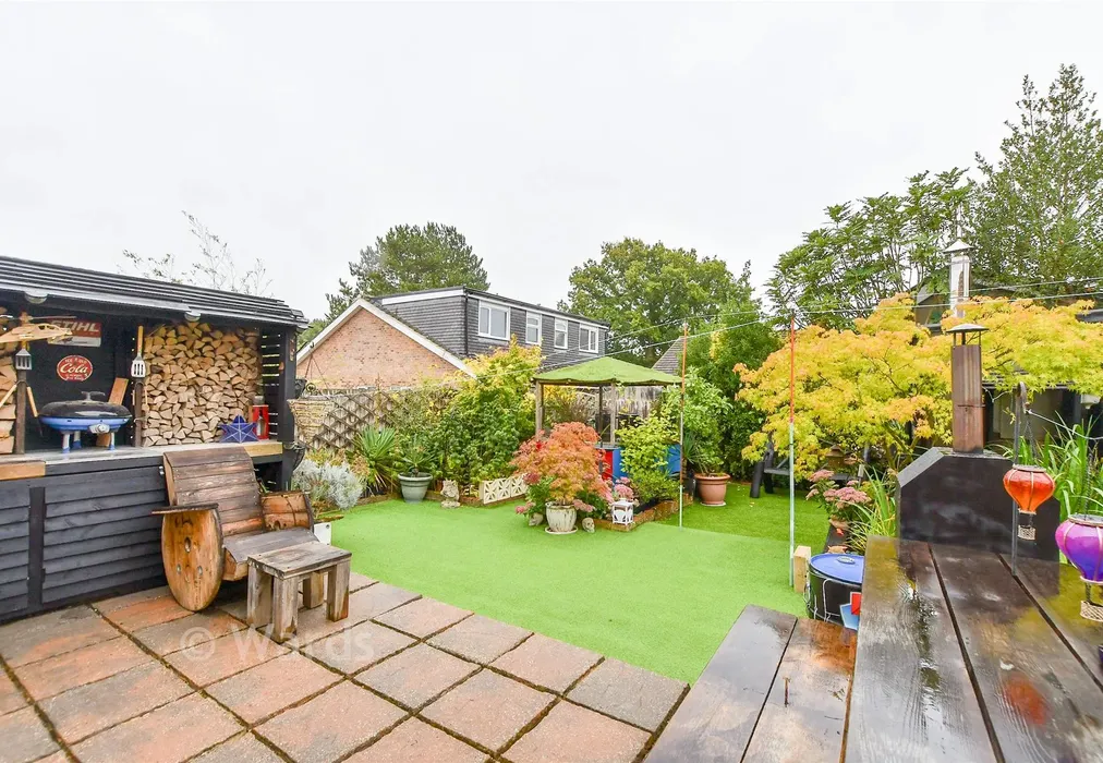 Rear Garden - Hever Wood Road, West Kingsdown, Sevenoaks, Kent - Wards of Kent
