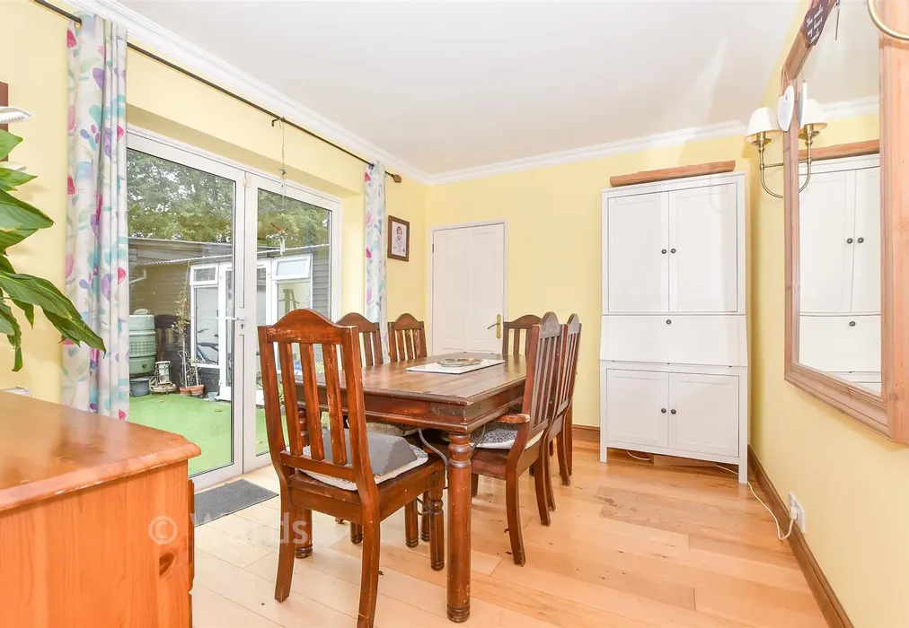 Dining Room - Hever Wood Road, West Kingsdown, Sevenoaks, Kent - Wards of Kent