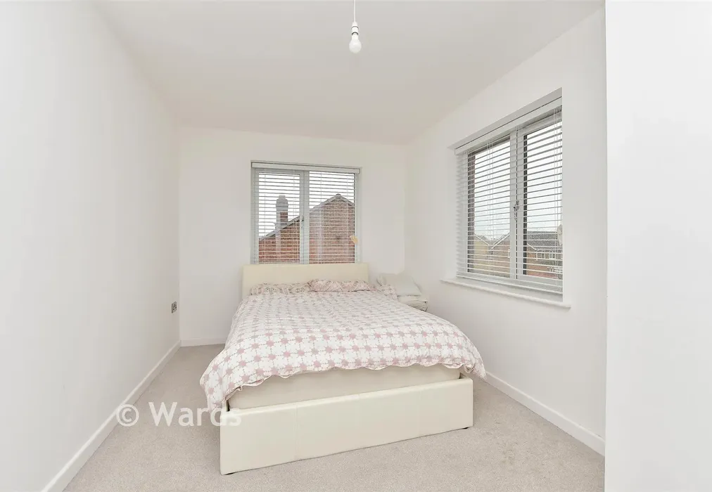 Bedroom 2 - Lucas Close, Queenborough, Sheerness, Kent - Wards of Kent