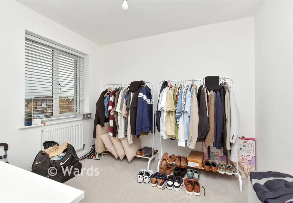 Bedroom 3 - Lucas Close, Queenborough, Sheerness, Kent - Wards of Kent