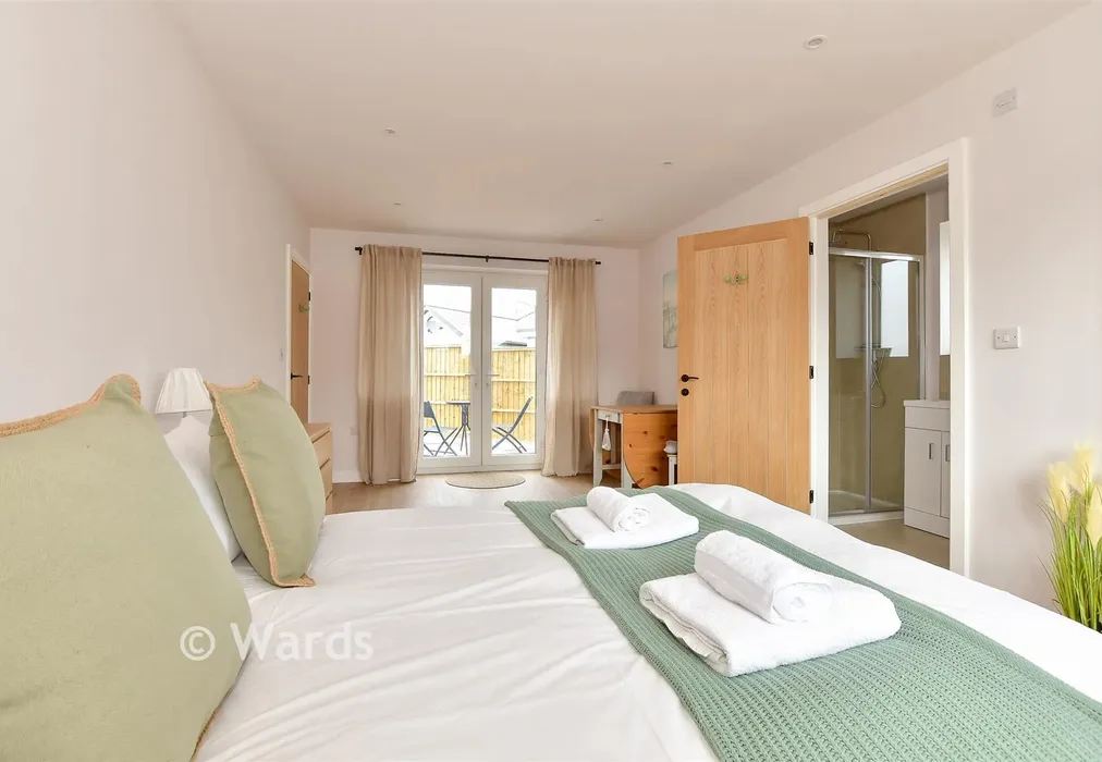 Bedroom 2 - St. Swithin's Road, Whitstable, Kent - Wards of Kent
