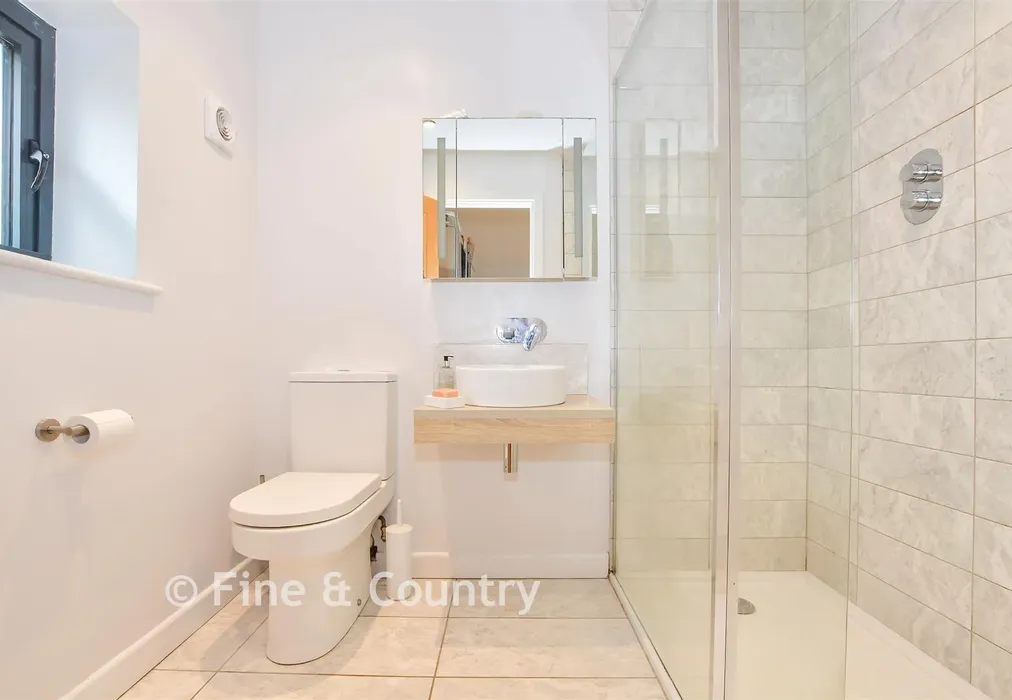 En-Suite Shower Room - The Slade, Lamberhurst, Kent - Wards of Kent