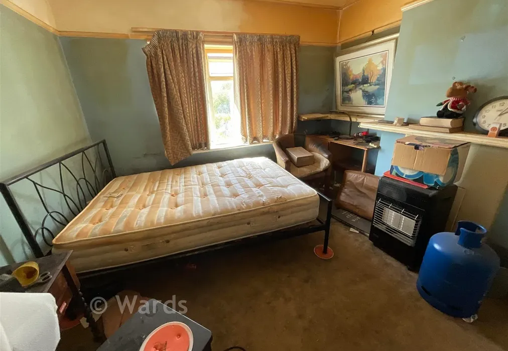 Bedroom - Hurlingham Road, Bexleyheath, Kent - Wards of Kent