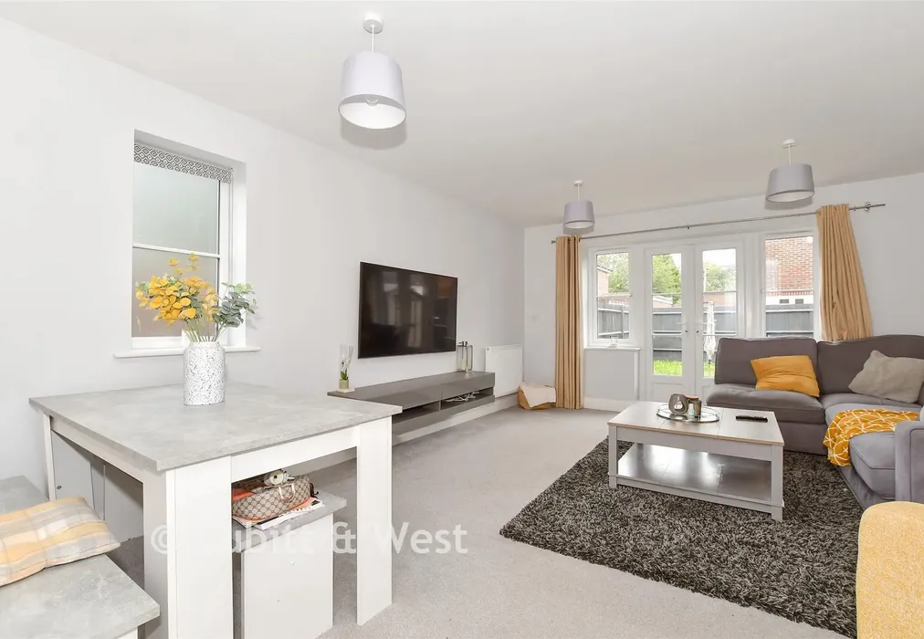 Lounge/Dining Room - Kings Close, Yapton, Arundel, West Sussex - Wards of Kent