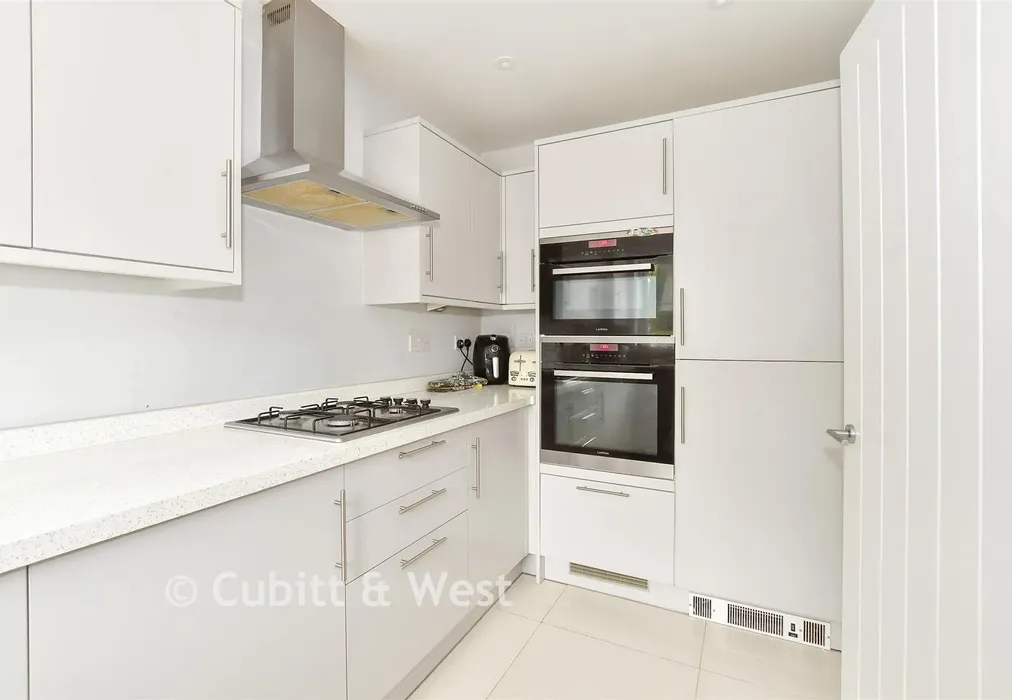 Kitchen - Kings Close, Yapton, Arundel, West Sussex - Wards of Kent