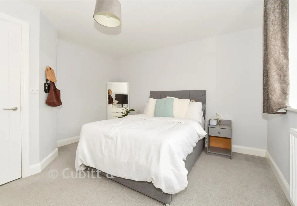 Bedroom 2 - Kings Close, Yapton, Arundel, West Sussex - Wards of Kent