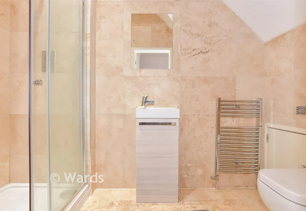 Shower Room - High Street, Hythe, Kent - Wards of Kent