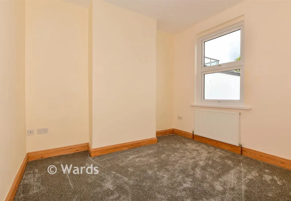 Dining Room - Island Wall, Whitstable, Kent - Wards of Kent
