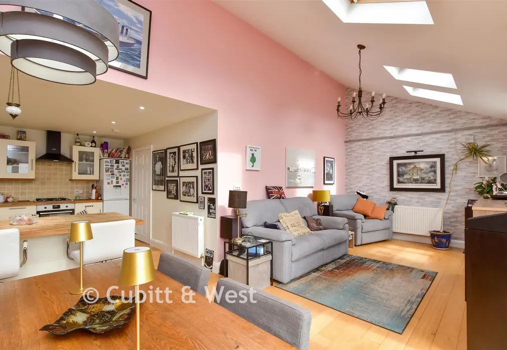 Lounge/ Dining Area - Briarcroft Road, Brighton, East Sussex - Wards of Kent