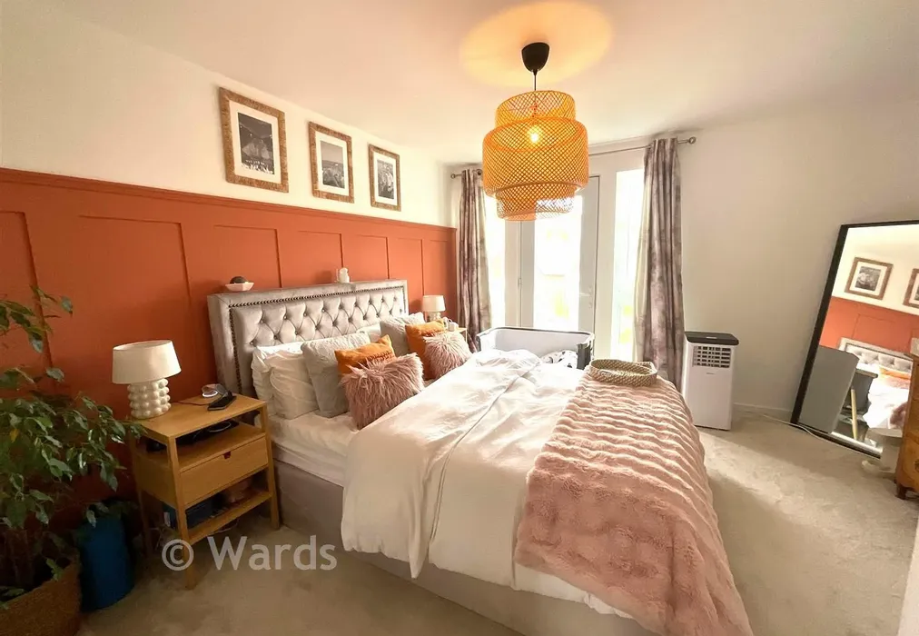 Bedroom 1 - Alisander Close, Snodland, Kent - Wards of Kent