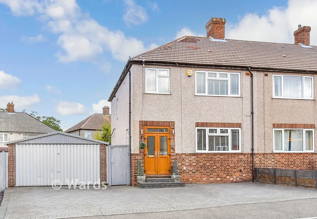 External W - Clarendon Gardens, Dartford, Kent - Wards of Kent
