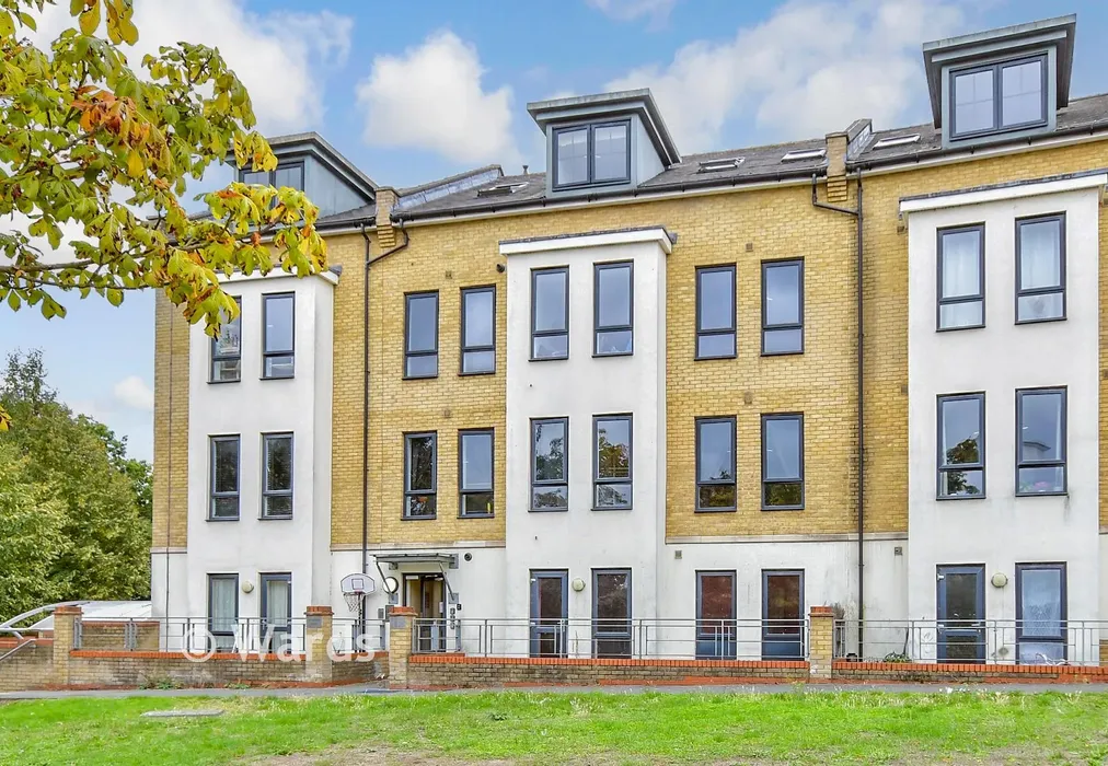 External W - Moorhen Walk, Greenhithe, Kent - Wards of Kent