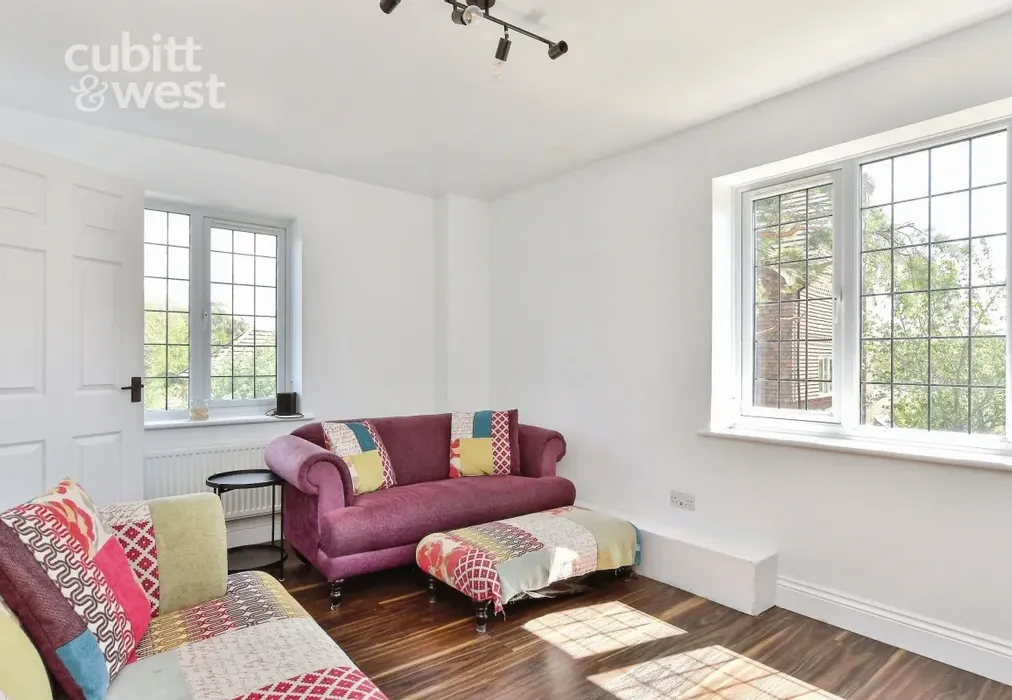 Reception Room - DEPOSIT ALTERNATIVE AVAILABLE, Mill Lane, BN8 - Wards of Kent
