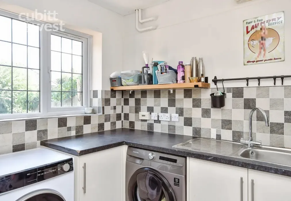 Utility Room - DEPOSIT ALTERNATIVE AVAILABLE, Mill Lane, BN8 - Wards of Kent