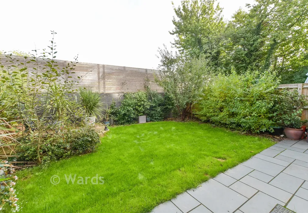 Rear Garden - St. Mary's Rise, Lydden, Dover, Kent - Wards of Kent