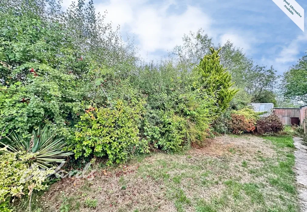 Garden - Howland Road Marden TN12 - Wards of Kent