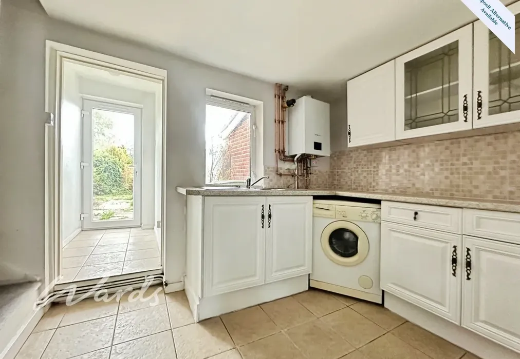 Kitchen - Howland Road Marden TN12 - Wards of Kent