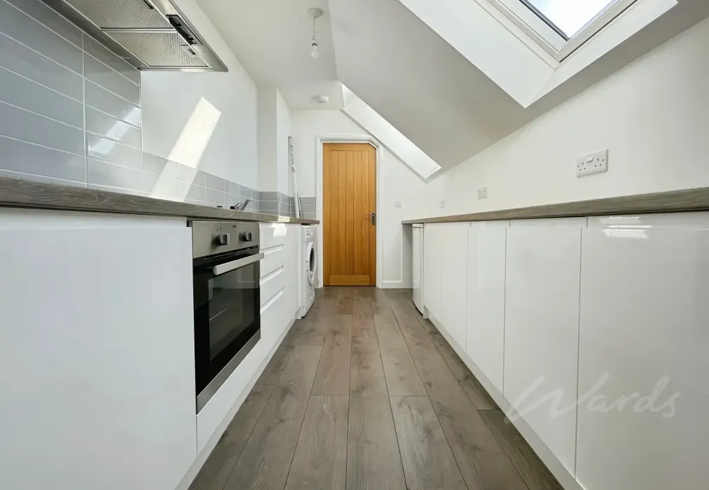 823f2fa8-Kitchen - New Street Ashford TN24 - Wards of Kent