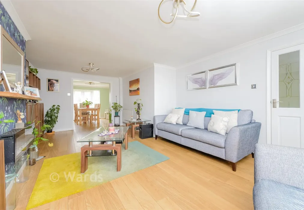 Lounge - Dashmonden Close, Wainscott, Rochester, Kent - Wards of Kent