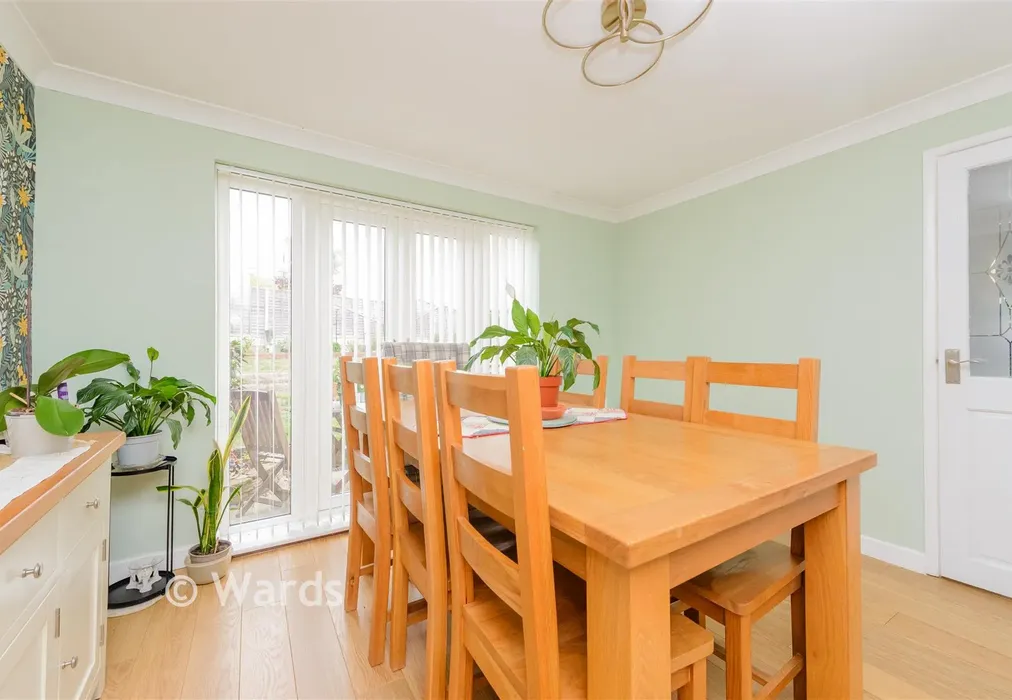 Dining Area - Dashmonden Close, Wainscott, Rochester, Kent - Wards of Kent