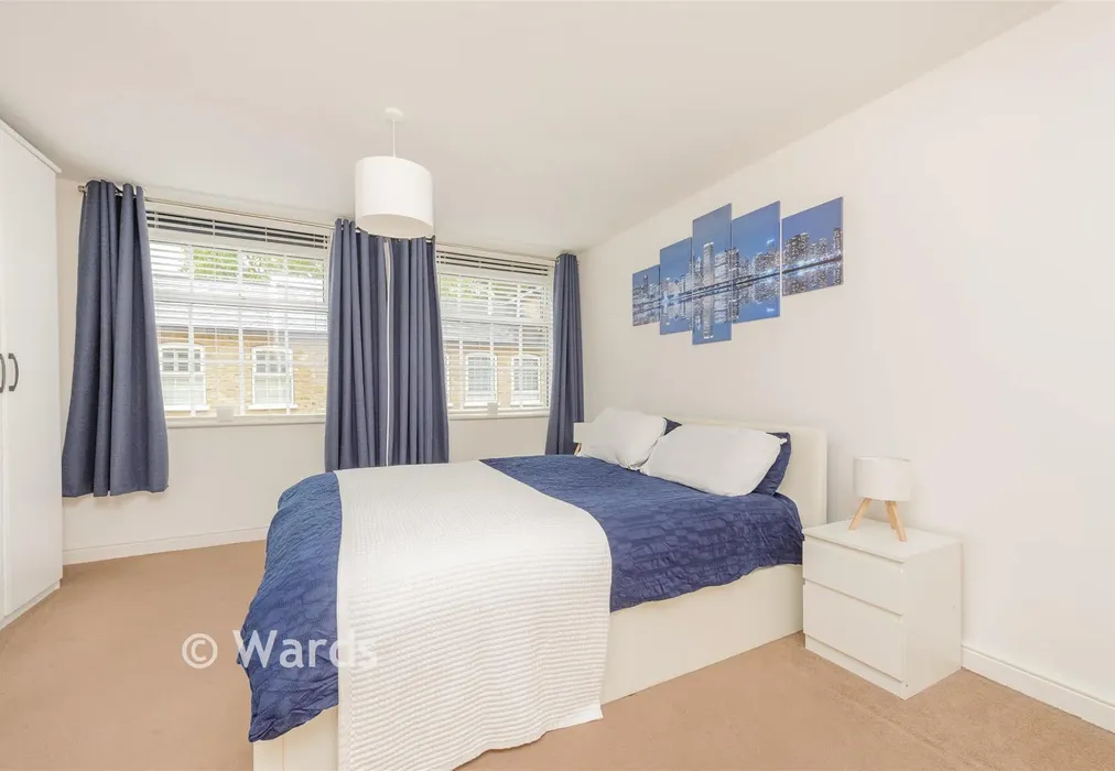 Bedroom 1 - Esparto Way, Dartford, Kent - Wards of Kent