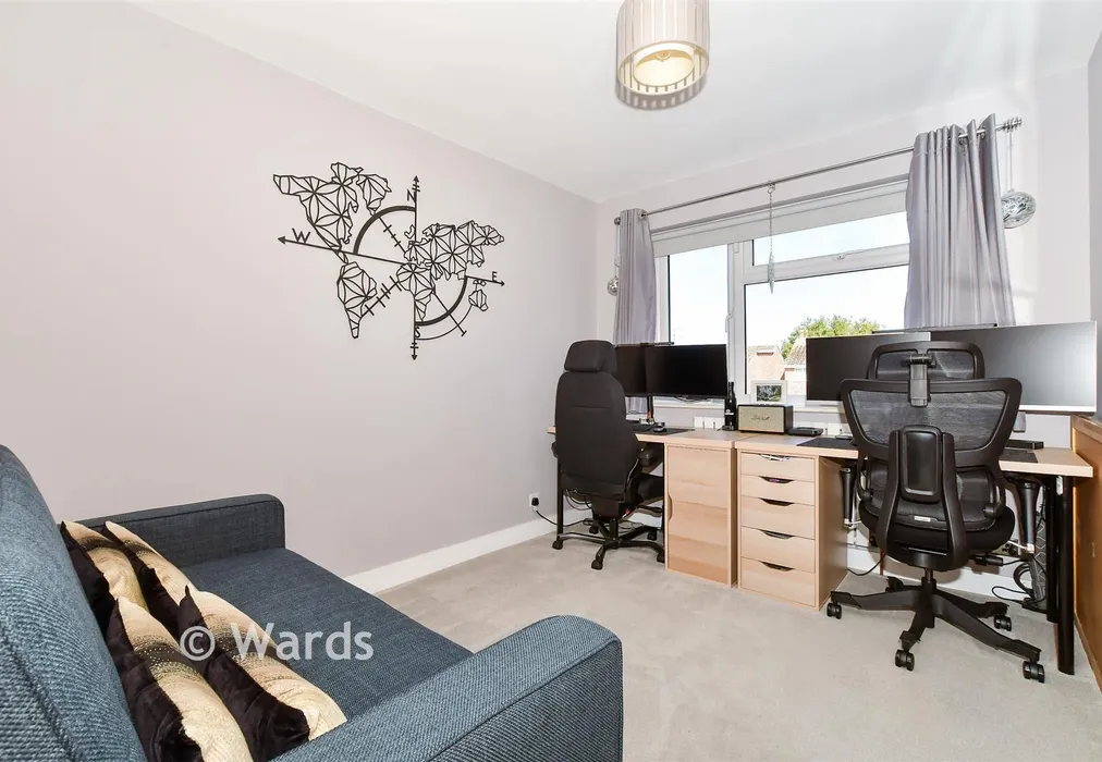 Bedroom 4 - Sevington Park, Maidstone, Kent - Wards of Kent