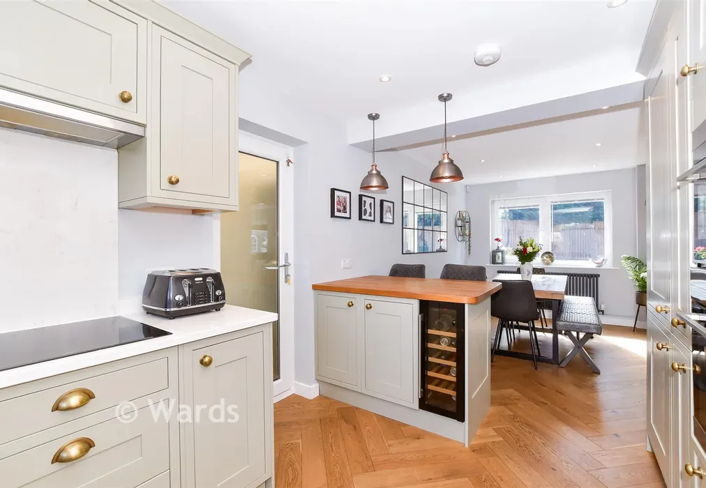 Kitchen - Sevington Park, Maidstone, Kent - Wards of Kent