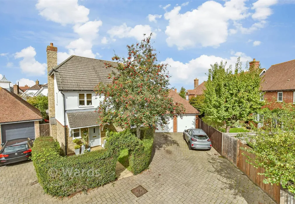 External (Brochure) - Dawn Lane, Kings Hill, West Malling, Kent - Wards of Kent
