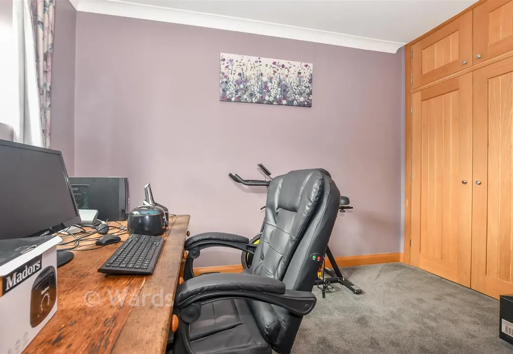 Bedroom 4 - Ashford Road, Faversham, Kent - Wards of Kent