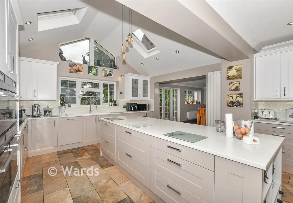 Kitchen - Ashford Road, Faversham, Kent - Wards of Kent