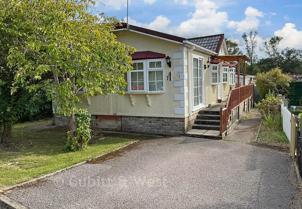 Front - Emms Lane, Brooks Green, Horsham, West Sussex - Wards of Kent