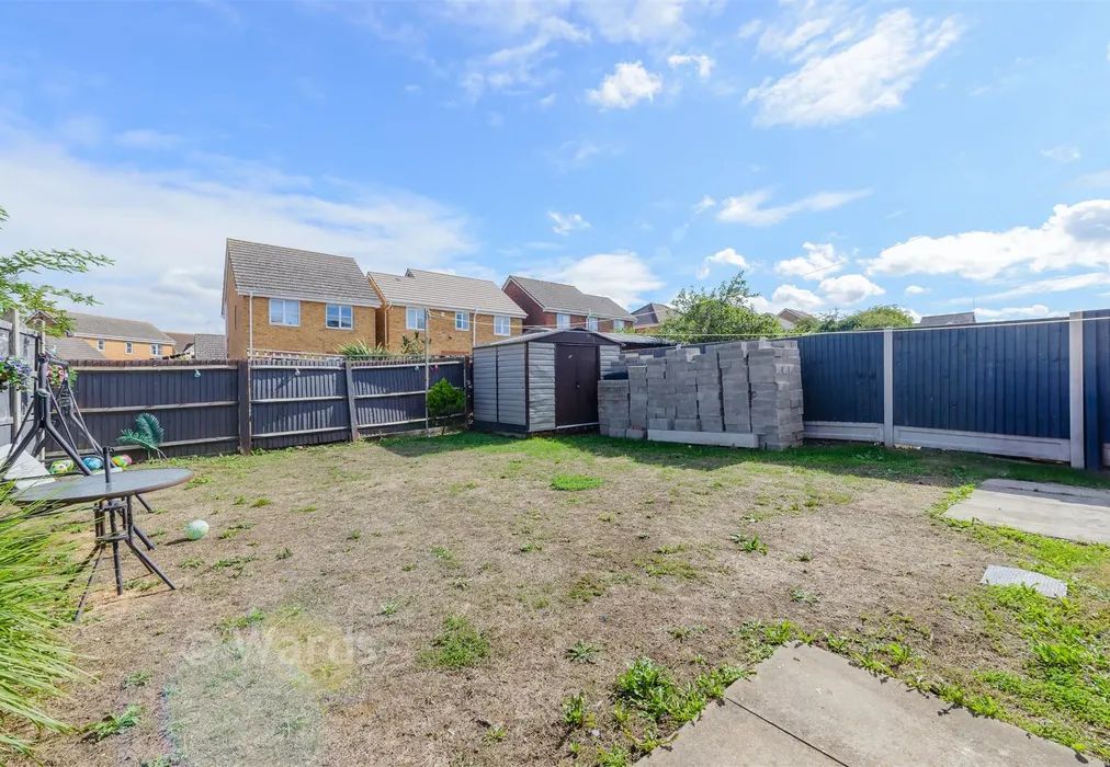 Rear Garden - Marsh View, Gravesend, Kent - Wards of Kent