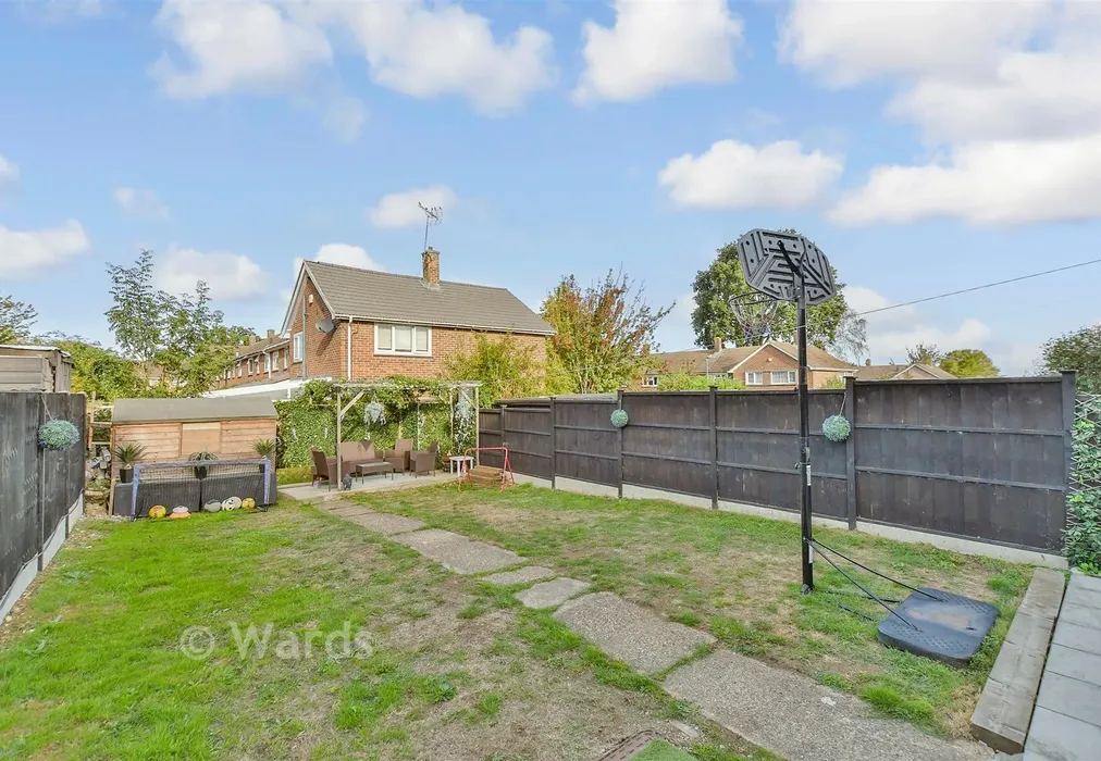 Rear Garden - Warren Wood Road, Rochester, Kent - Wards of Kent