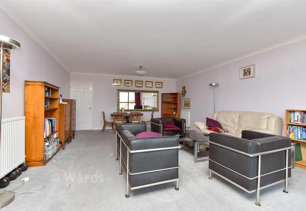 Lounge/Diner - Esplanade, Rochester, Kent - Wards of Kent