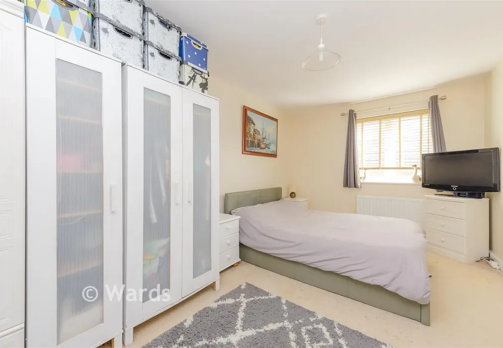 Bedroom 1 - Palm Drive, Rochester, Kent - Wards of Kent