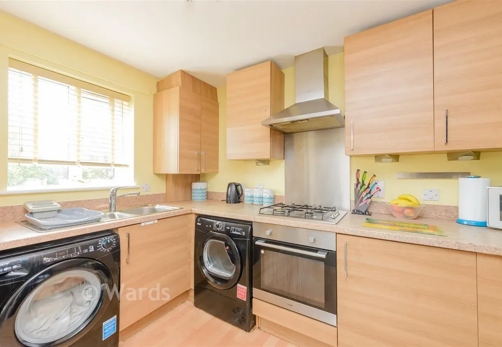 Kitchen - Palm Drive, Rochester, Kent - Wards of Kent